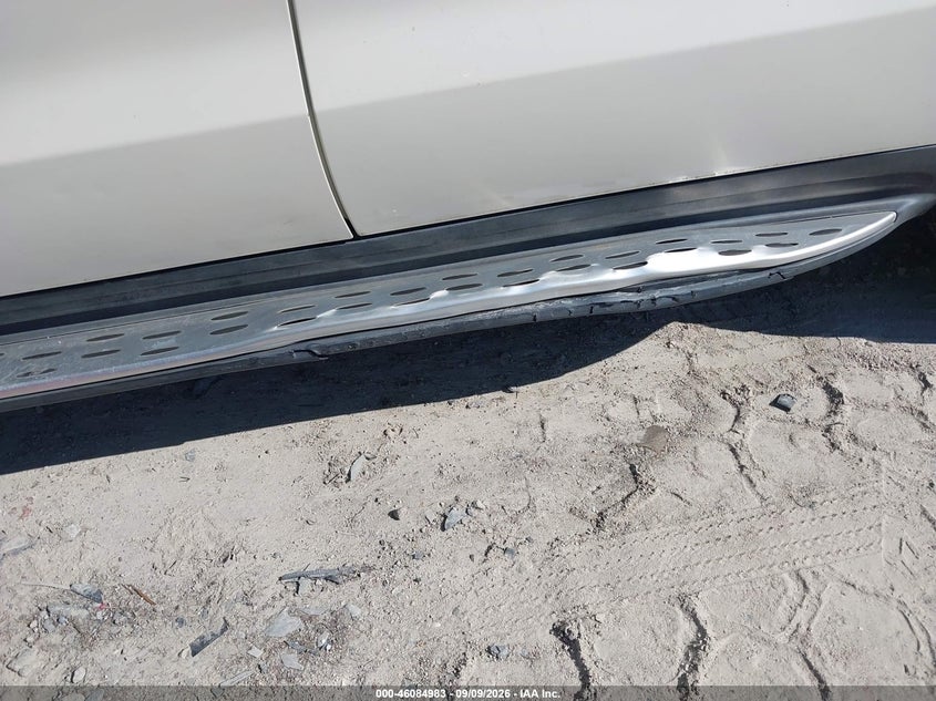 2014 MERCEDES-BENZ GL 450 auction photo 6