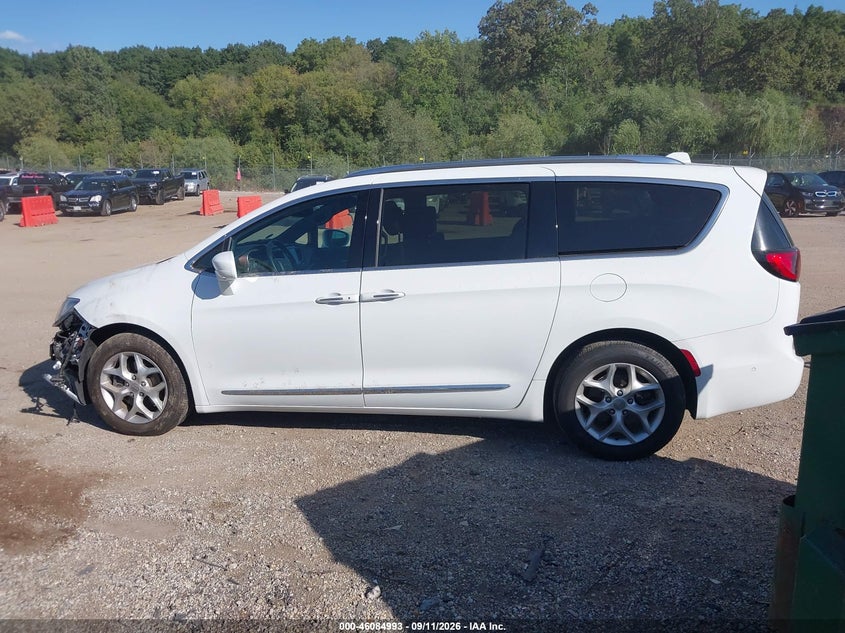 CHRYSLER PACIFICA - zdjęcie 14