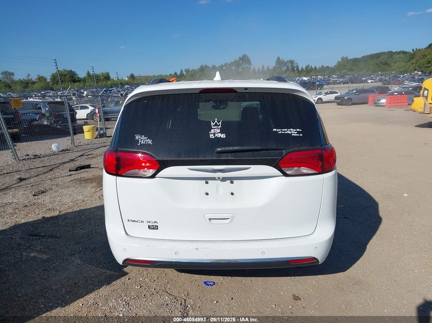 CHRYSLER PACIFICA - zdjęcie 16