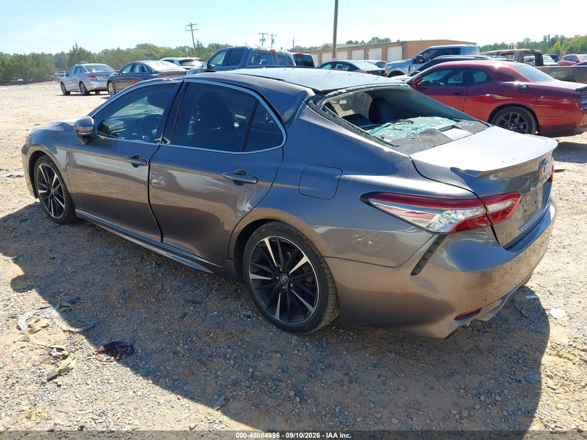 Vin: 4t1b61hkxju097992, lot: 46584593, toyota camry xse 20183