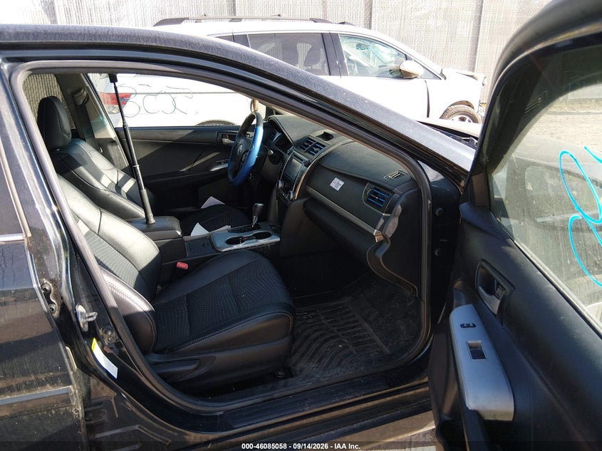 TOYOTA CAMRY HYBRID 2014 VIN 4T1BD1FK2EU122477