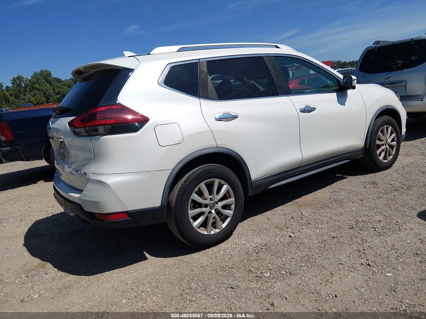 2018 NISSAN ROGUE auction photo 4
