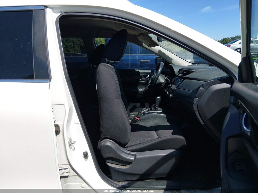 2018 NISSAN ROGUE auction photo 5