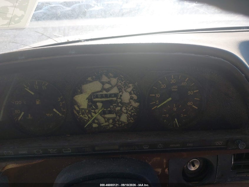 1987 MERCEDES-BENZ 300 auction photo 7