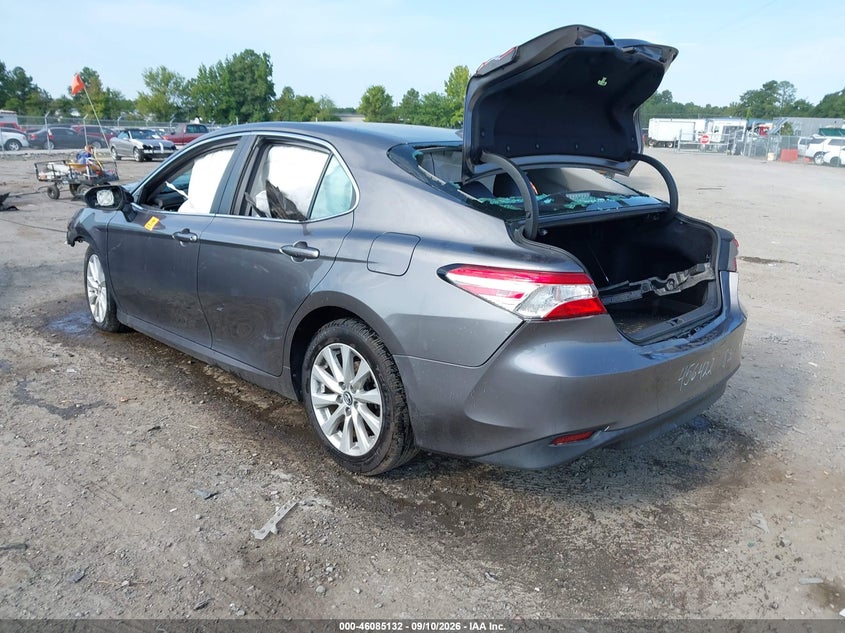 Vin: 4t1b11hk9ku828637, lot: 46584729, toyota camry le 20193