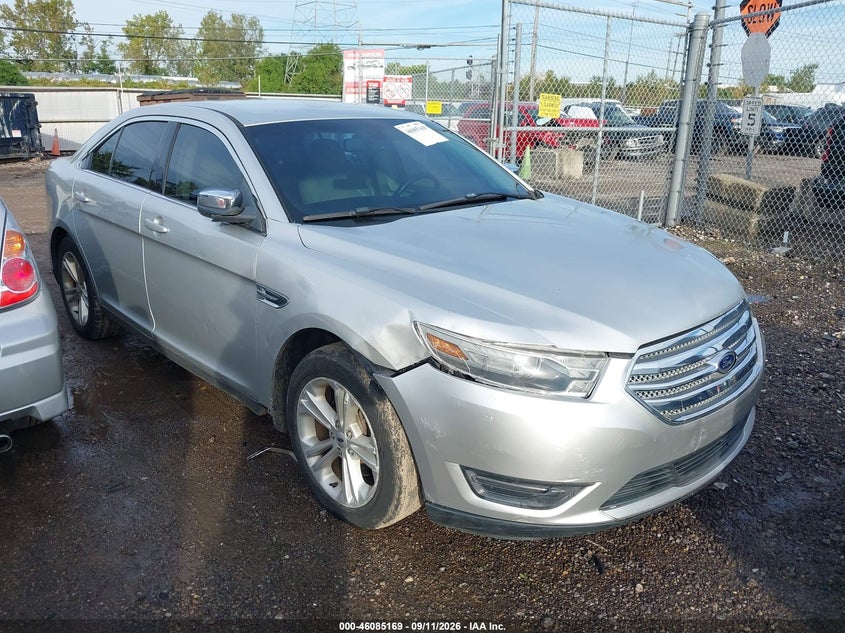 2013 FORD TAURUS SEL