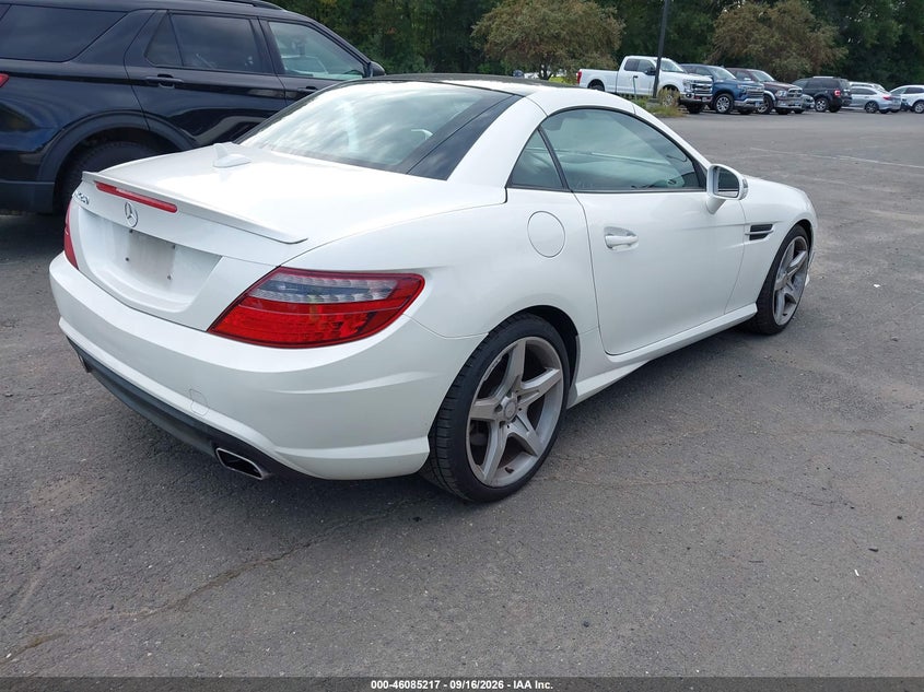 Vin: wddpk4ha3ff111215, lot: 46584813, mercedes-benz slk 250 20154