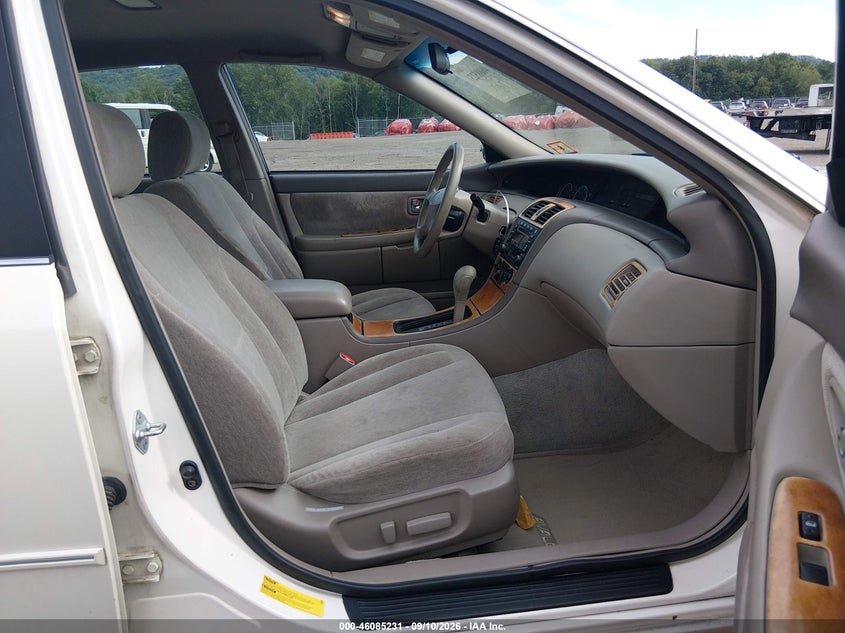 2000 TOYOTA AVALON auction photo 5