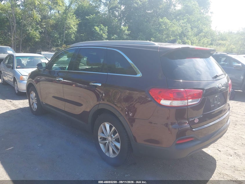 2016 KIA SORENTO auction photo 3