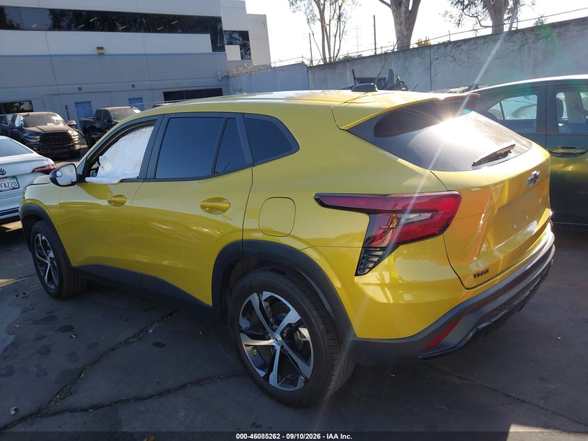 Vin: kl77lge25rc191965, lot: 46584869, chevrolet trax fwd 1rs 20243