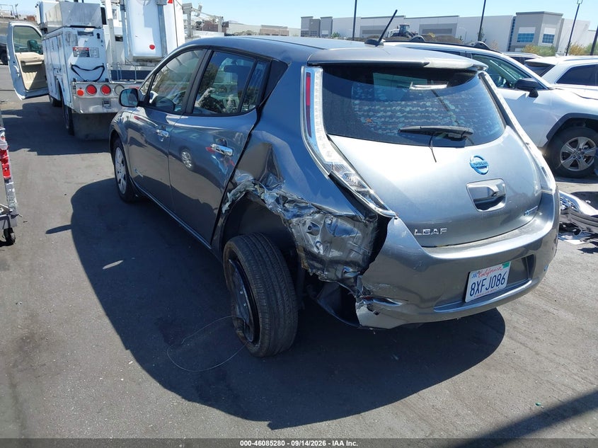 Vin: 1n4az0cp8fc313345, lot: 46584887, nissan leaf s 20153