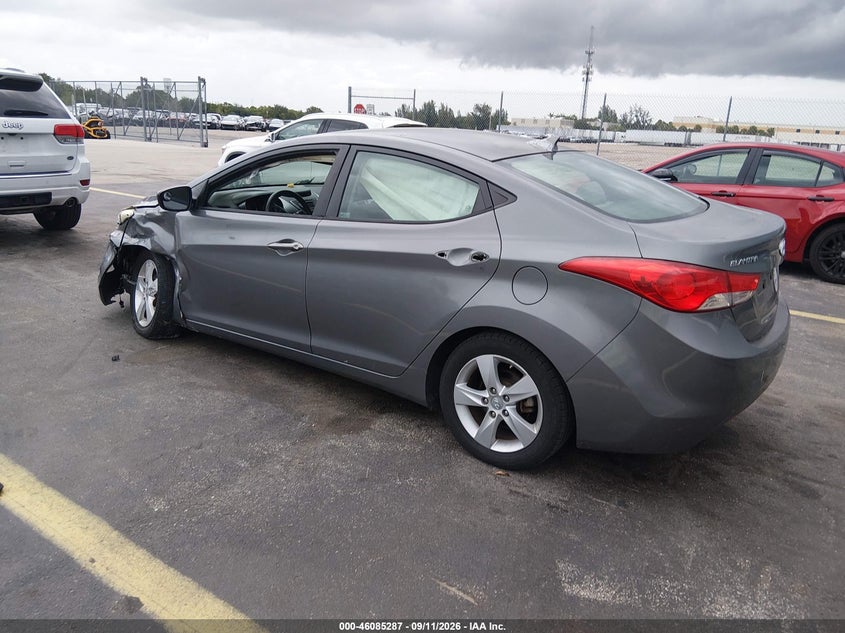 Vin: 5npdh4ae8dh172751, lot: 46584894, hyundai elantra gls 20133