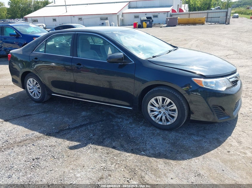 Vin: 4t1bf1fk3eu339997, lot: 46584936, toyota camry le 2014 img_1