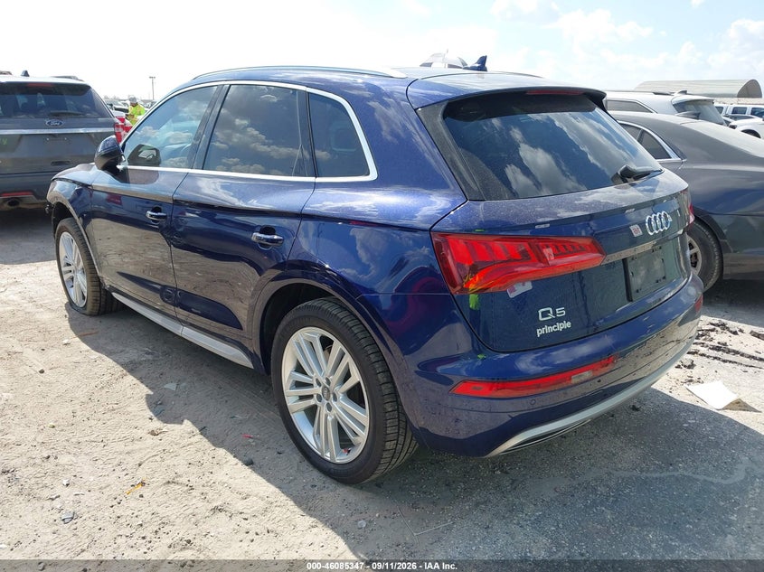 Vin: wa1cnbfy9j2064724, lot: 46584954, audi q5 2.0t premium/2.0t tech premium 20183