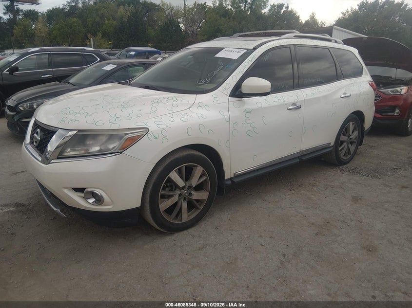 2015 Nissan Pathfinder, Град, IAAI, VIN 5N1AR2MN7FC703058 — фото 2