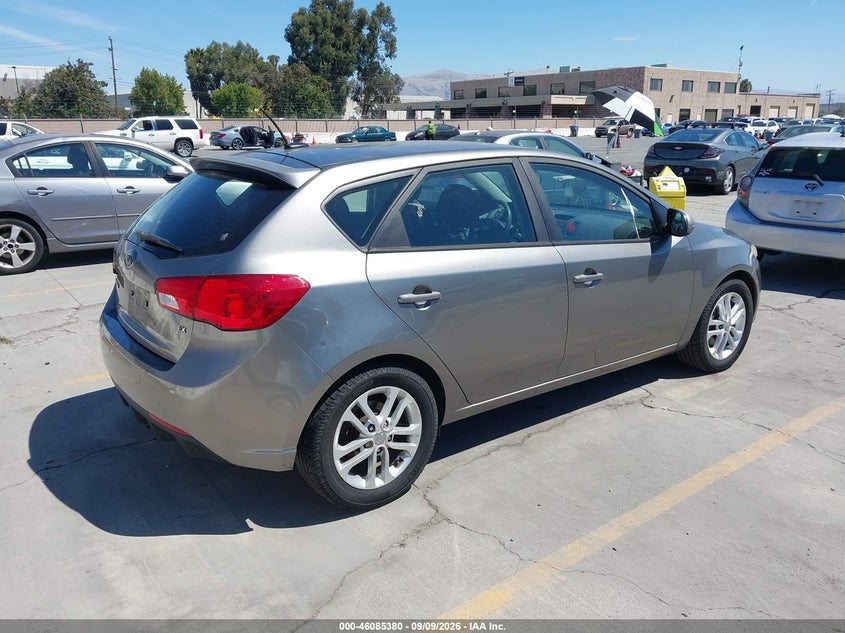 2012 KIA FORTE auction photo 4