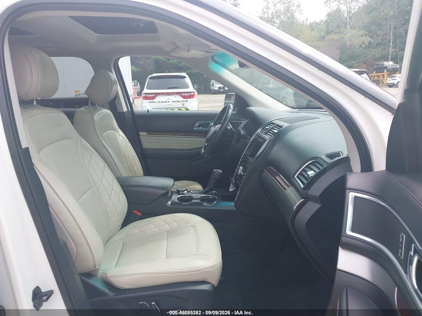 2016 FORD EXPLORER auction photo 5
