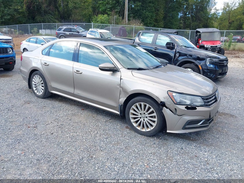 2016 VOLKSWAGEN PASSAT auction photo 1