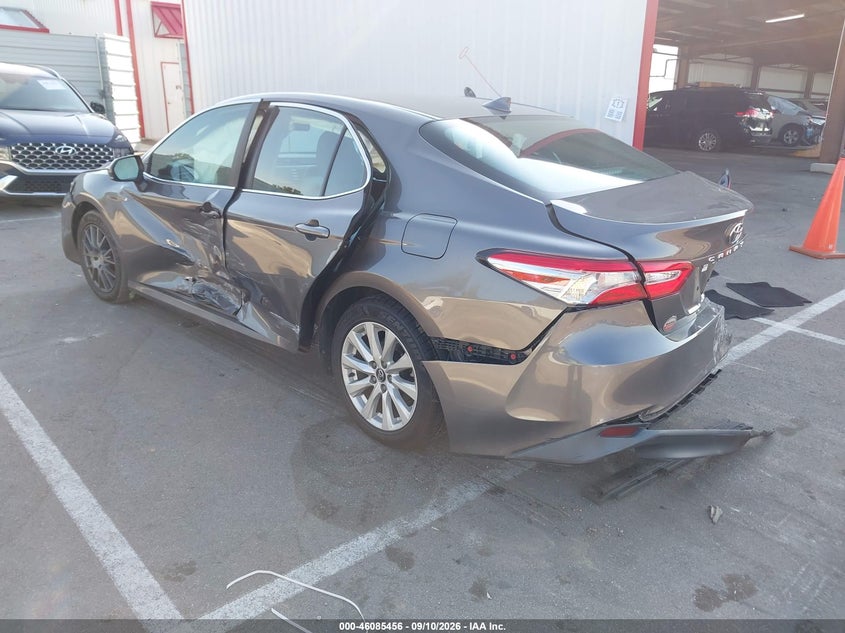 Vin: 4t1c11ak3lu314105, lot: 46585063, toyota camry le 20203