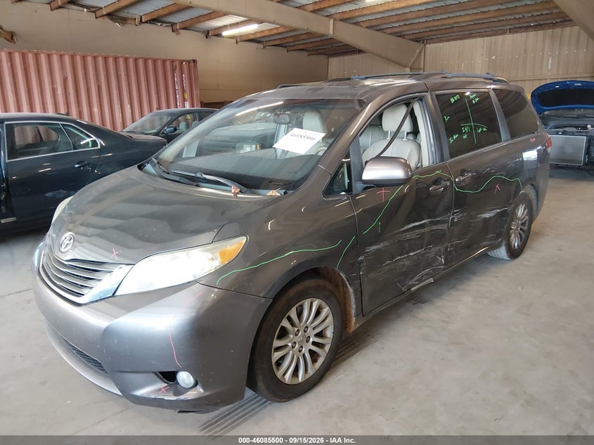 Vin: 5tdyk3dc0ds378938, lot: 46585107, toyota sienna xle v6 8 passenger 20132