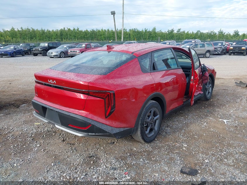 Vin: 3kpft4de3te338194, lot: 46585111, kia k4 lxs 20264