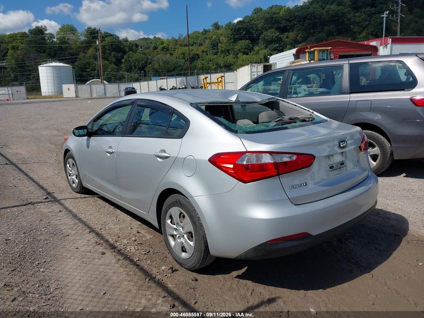2015 KIA FORTE auction photo 3