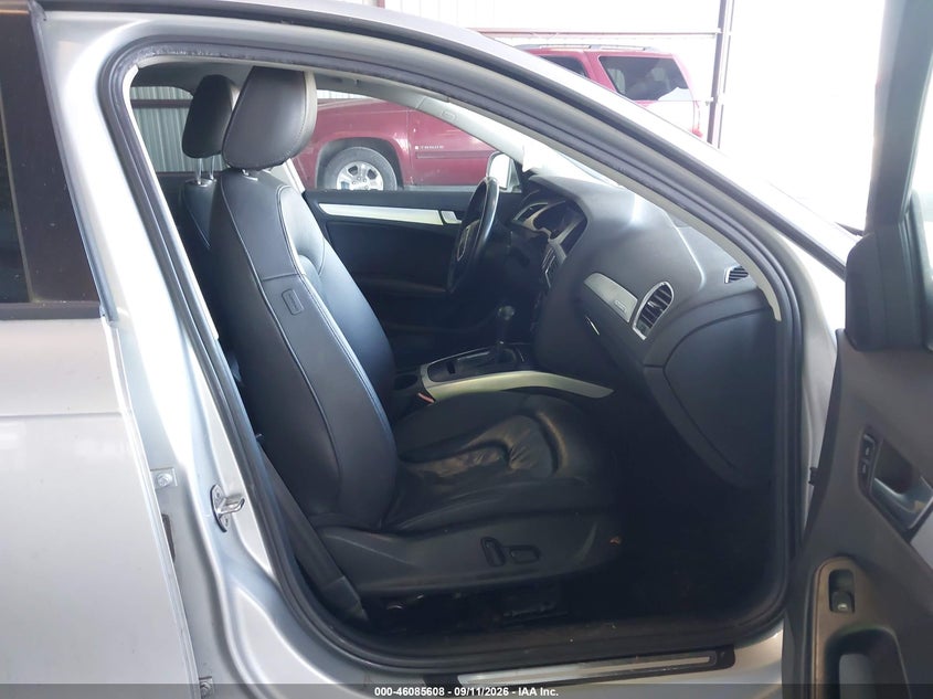 2011 AUDI A4 auction photo 5