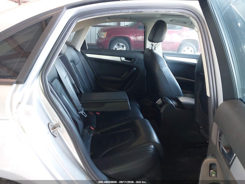 2011 AUDI A4 auction photo 8