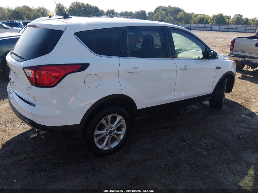 Vin: 1fmcu0gdxkua30012, lot: 46585263, ford escape se 20194