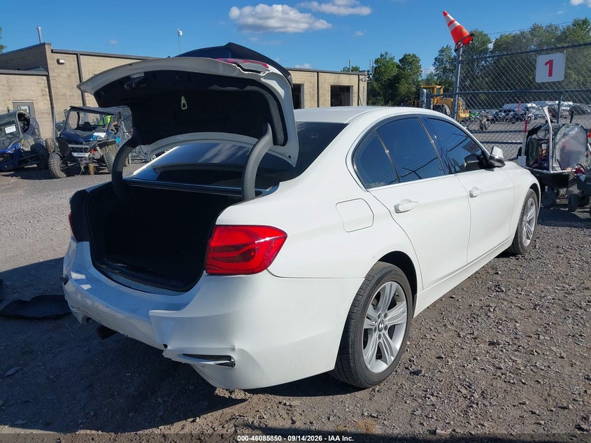 Vin: wba8d9c52jem32772, lot: 46585457, bmw 330i xdrive 20184