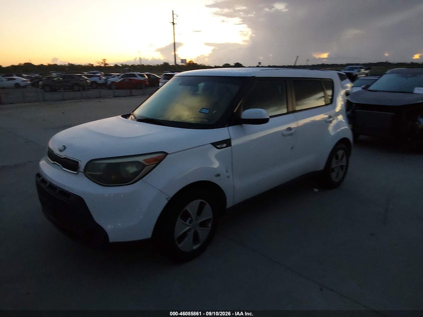 2014 KIA SOUL auction photo 2