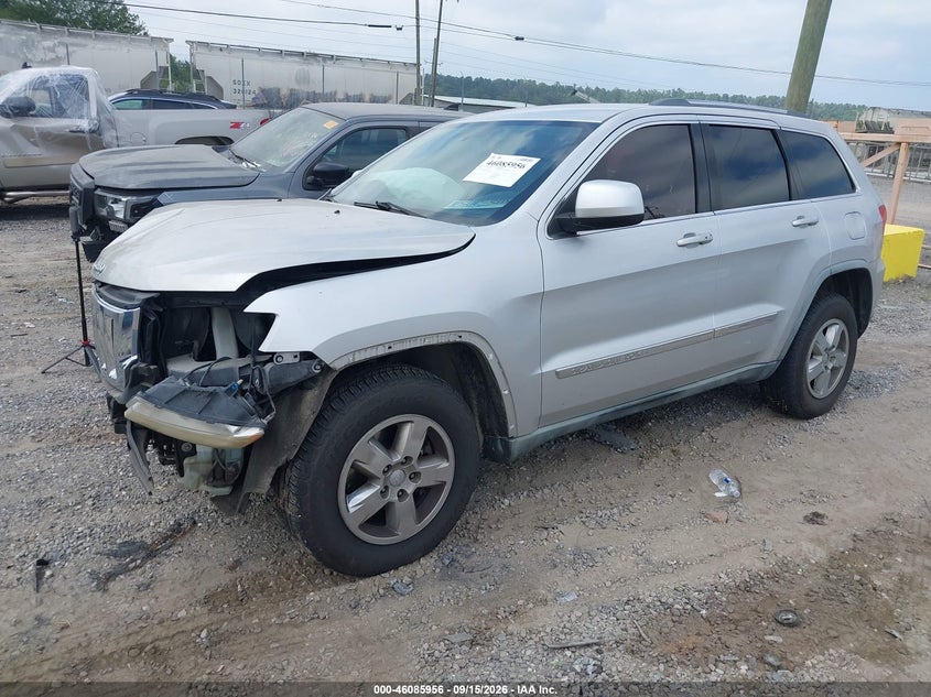 Vin: 1j4rs4gg3bc535105, lot: 46585563, jeep grand cherokee laredo 20112