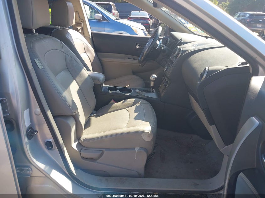 2008 NISSAN ROGUE auction photo 5