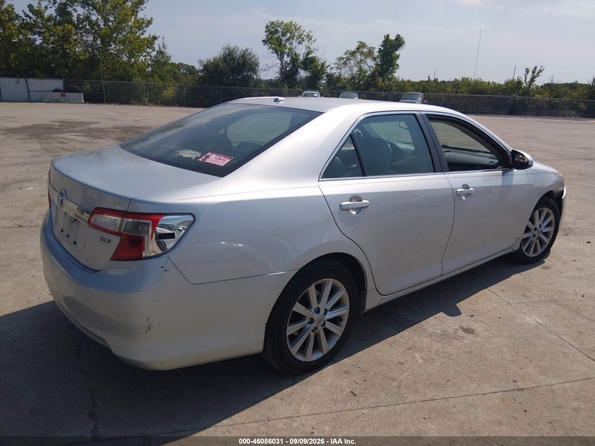 Vin: 4t1bf1fk1eu730047, lot: 46585638, toyota camry xle 20144