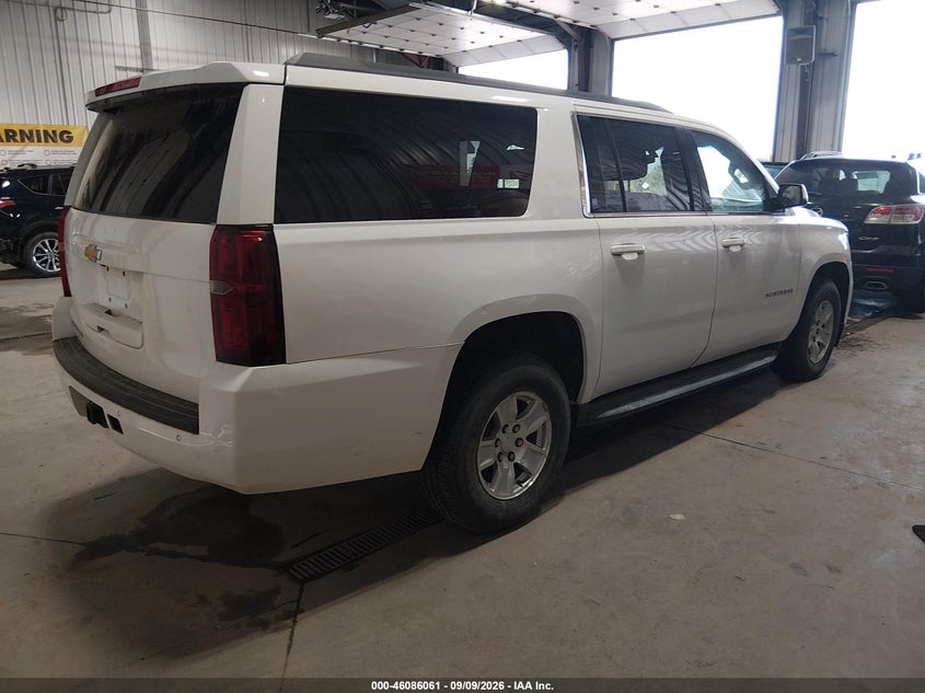 2018 CHEVROLET SUBURBAN auction photo 4