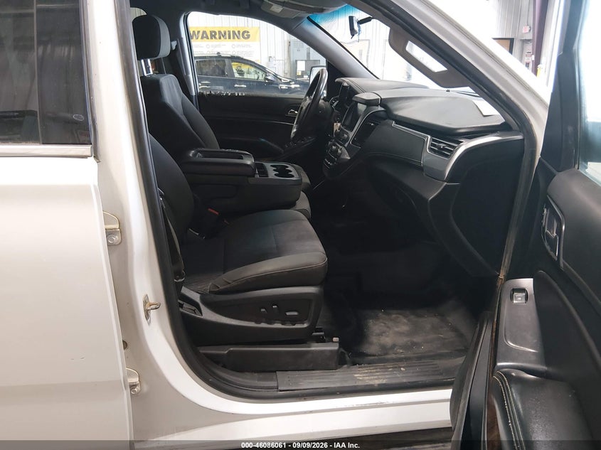 2018 CHEVROLET SUBURBAN auction photo 5
