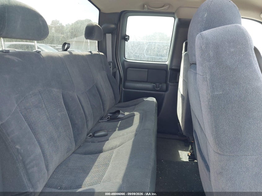 2001 CHEVROLET SILVERADO 1500 auction photo 8