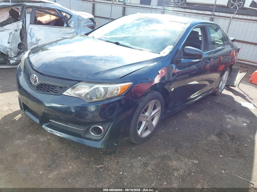 Vin: 4t1bf1fk6cu506883, lot: 46585675, toyota camry se 20122