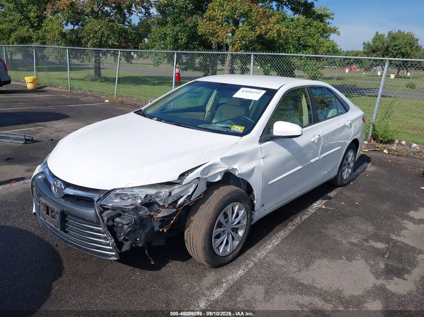 Vin: 4t1bf1fk7hu797482, lot: 46585703, toyota camry le 20172