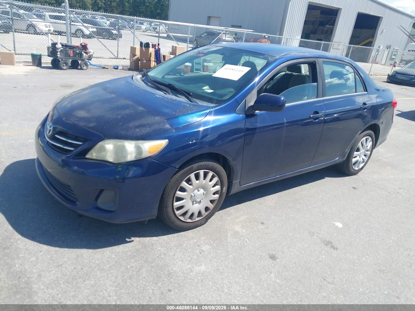 2013 TOYOTA COROLLA auction photo 2