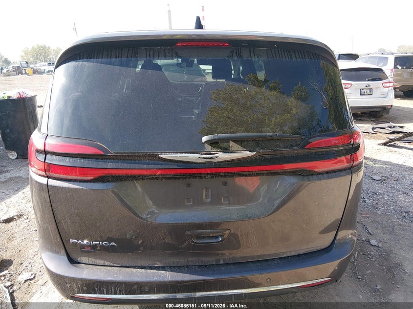 CHRYSLER PACIFICA - zdjęcie 17