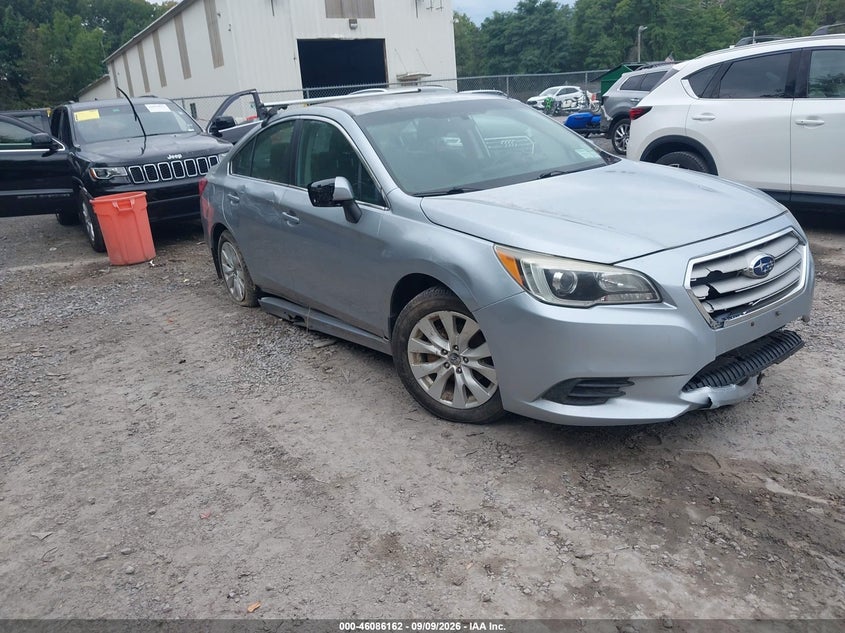 2016 SUBARU LEGACY auction photo 1