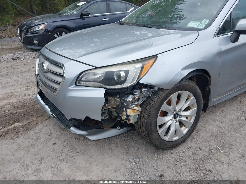 2016 SUBARU LEGACY auction photo 6