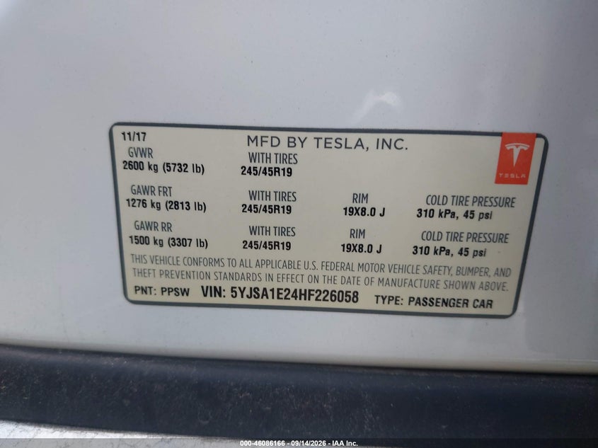TESLA MODEL S - zdjęcie 9
