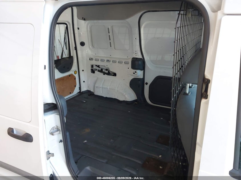 2011 FORD TRANSIT CONNECT auction photo 8