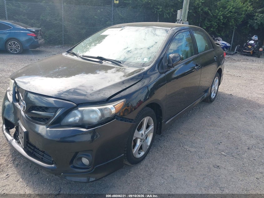 Vin: 2t1bu4ee4cc763352, lot: 46585828, toyota corolla s 20122