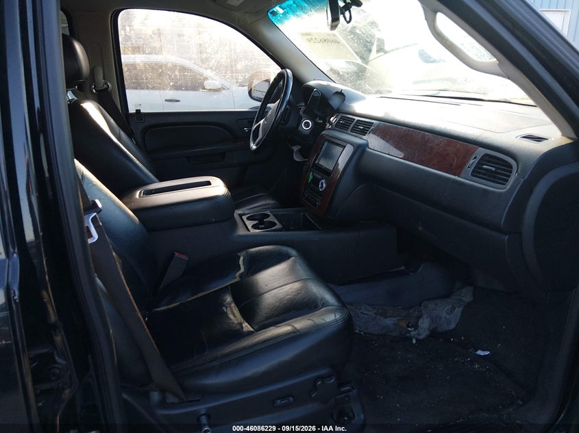 GMC YUKON XL 1500 2014 VIN 1GKS1KE05ER122533