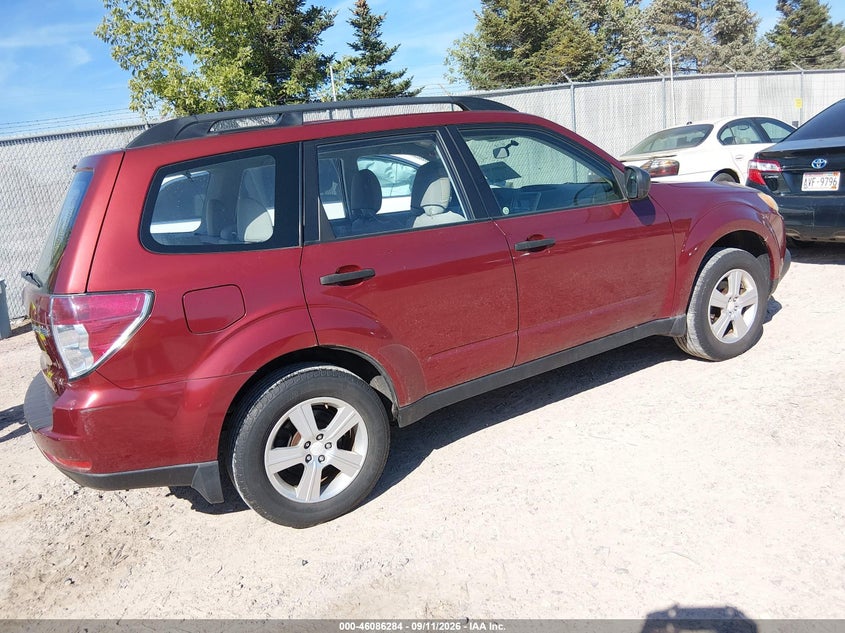 2012 SUBARU FORESTER auction photo 4