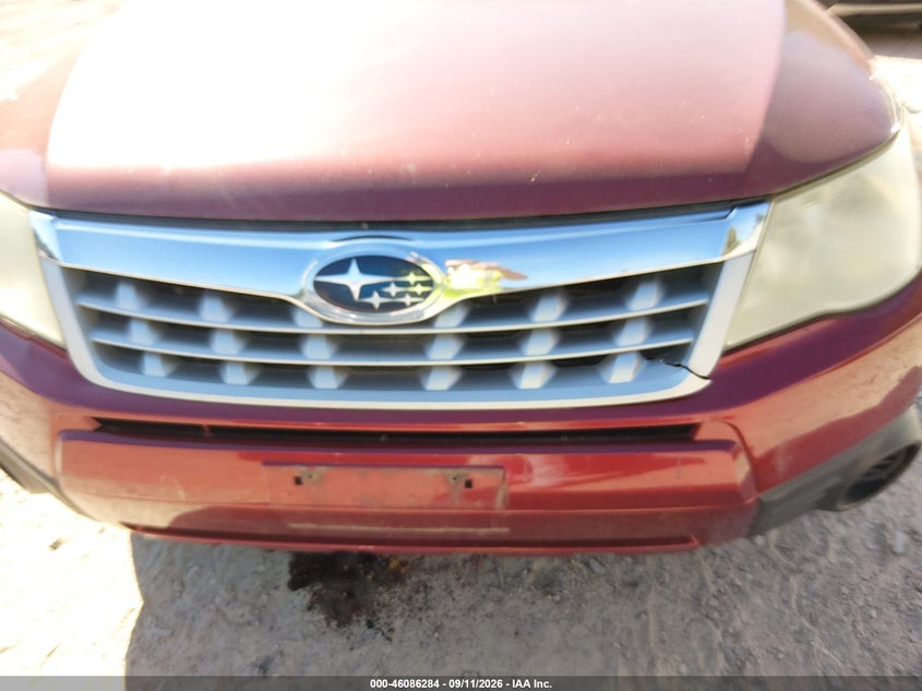 2012 SUBARU FORESTER auction photo 6