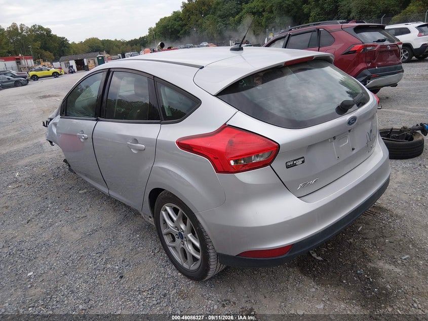 Vin: 1fadp3k2xfl319755, lot: 46585934, ford focus se 20153